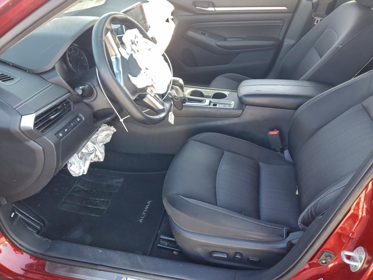 2019 NISSAN ALTIMA SV photo 7