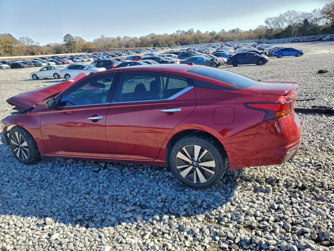 2019 NISSAN ALTIMA SV photo 2