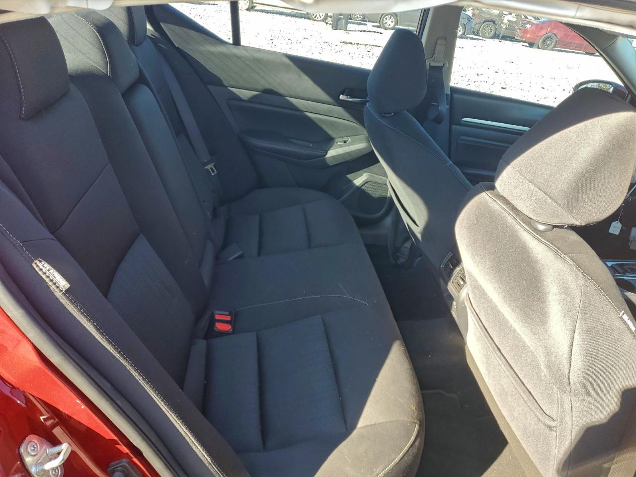 2019 NISSAN ALTIMA SV photo 10