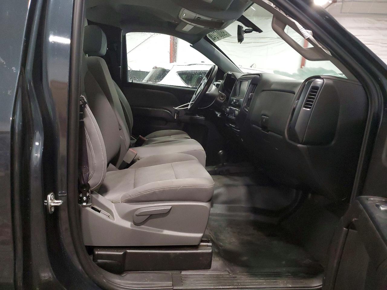 2017 CHEVROLET SILVERADO K1500 photo 10