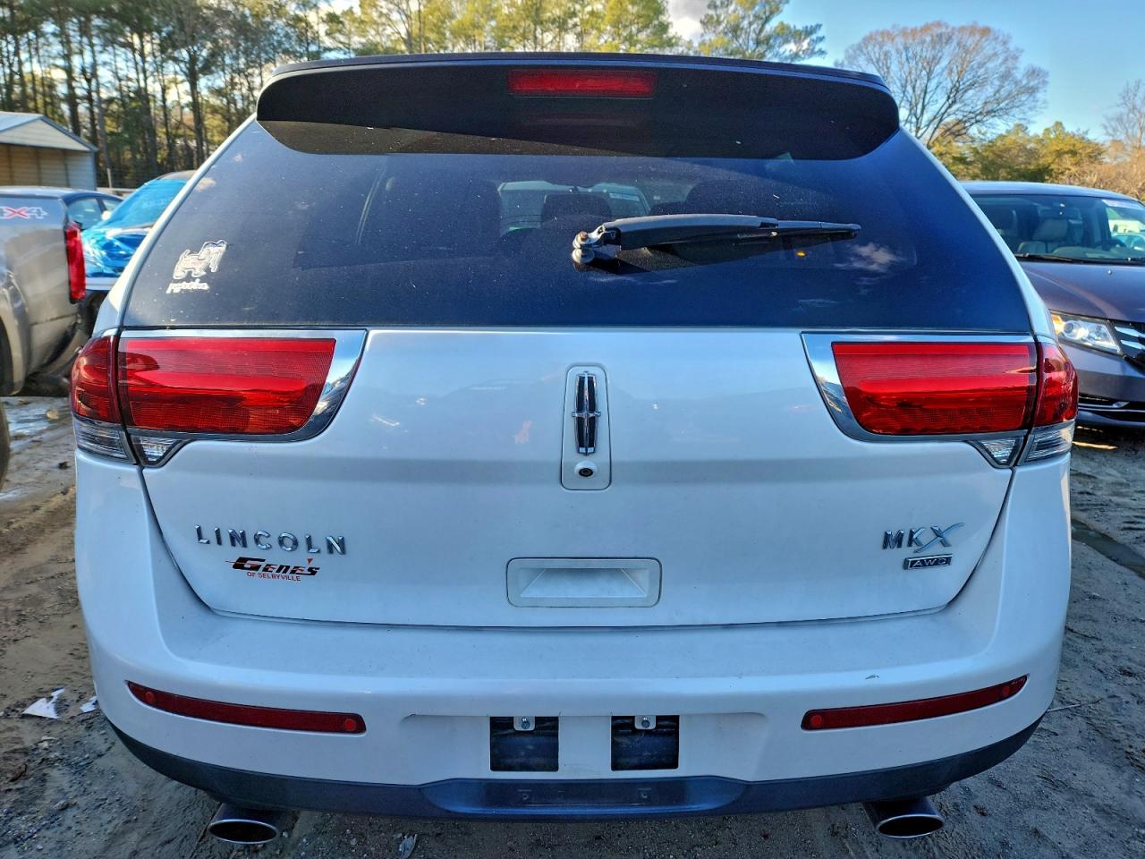 2013 LINCOLN TOWNHOUSE MKX photo 6