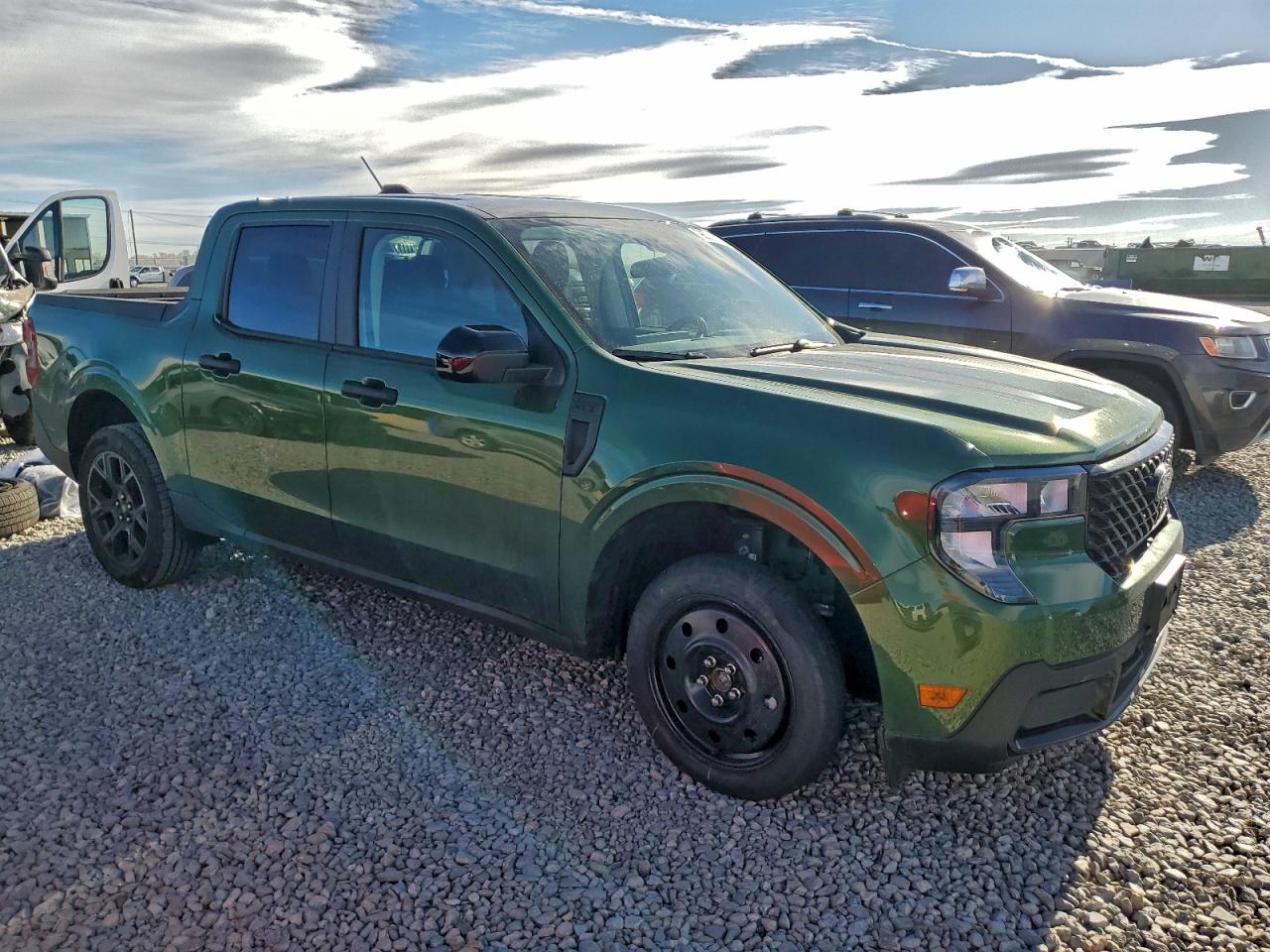 2025 FORD MAVERICK XLT photo 4