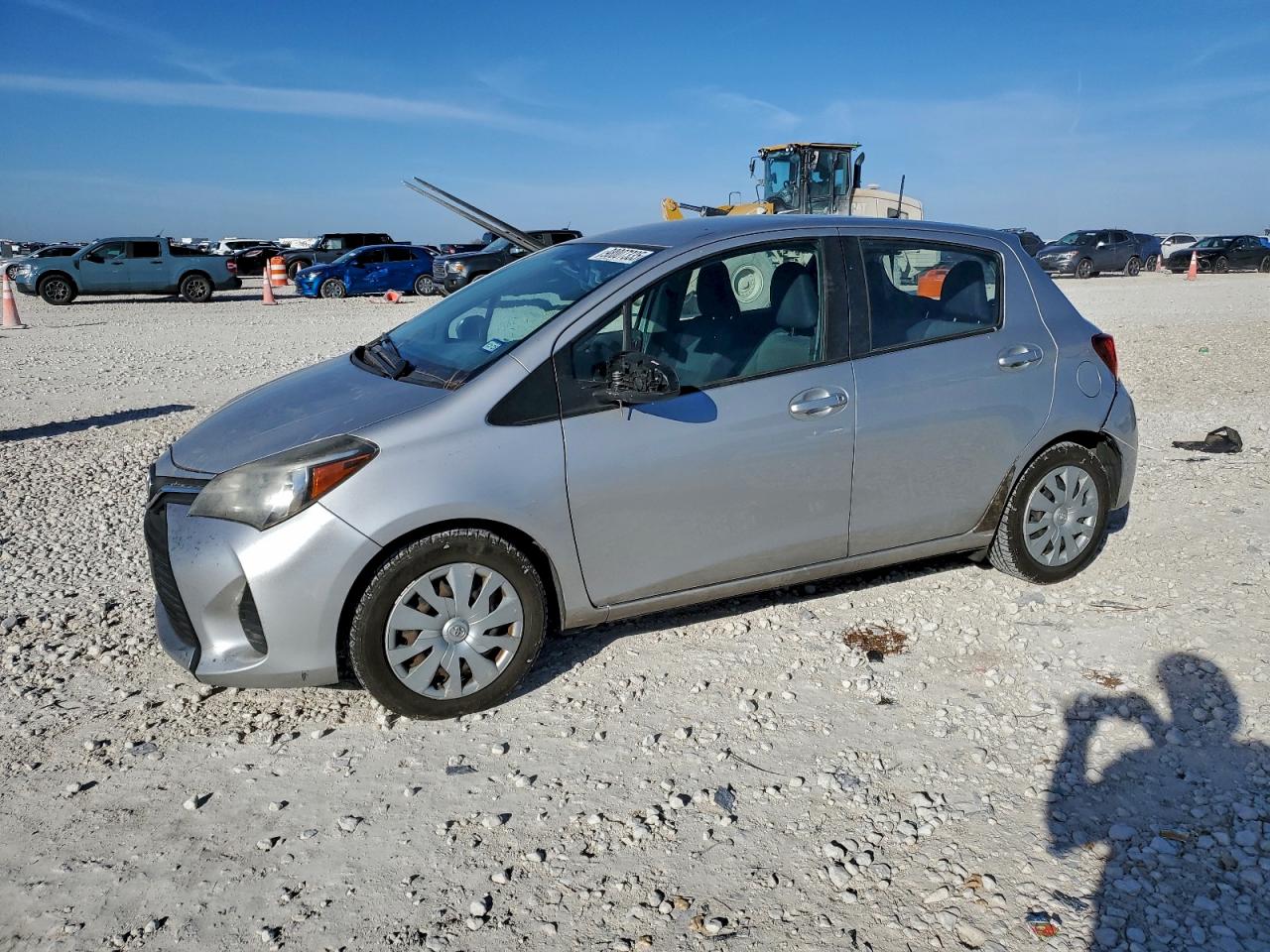 2016 TOYOTA YARIS