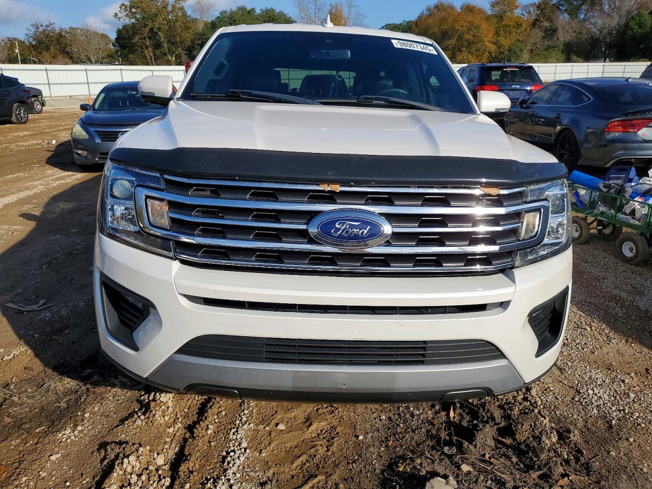 2019 FORD EXPEDITION XLT photo 5