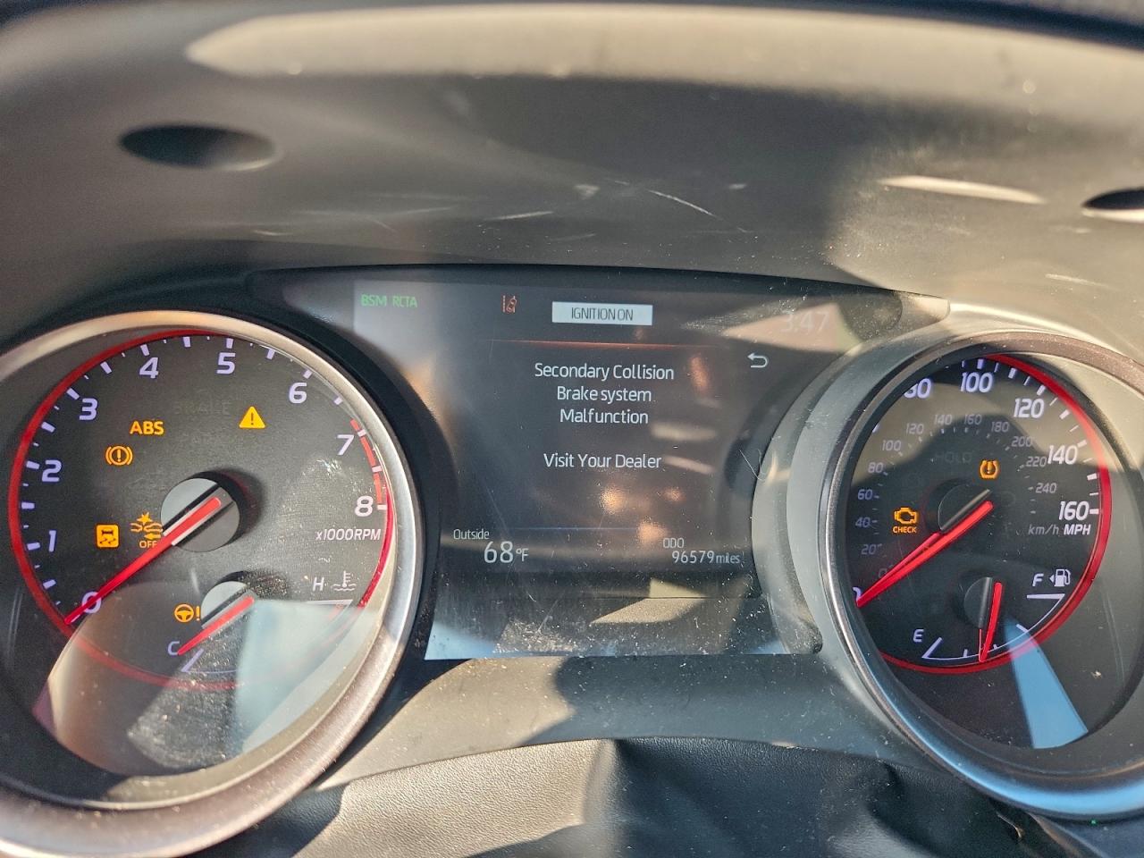 2021 TOYOTA CAMRY XSE photo 9