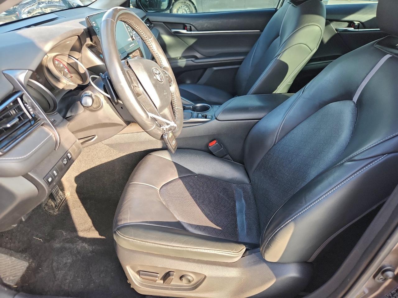 2021 TOYOTA CAMRY XSE photo 7