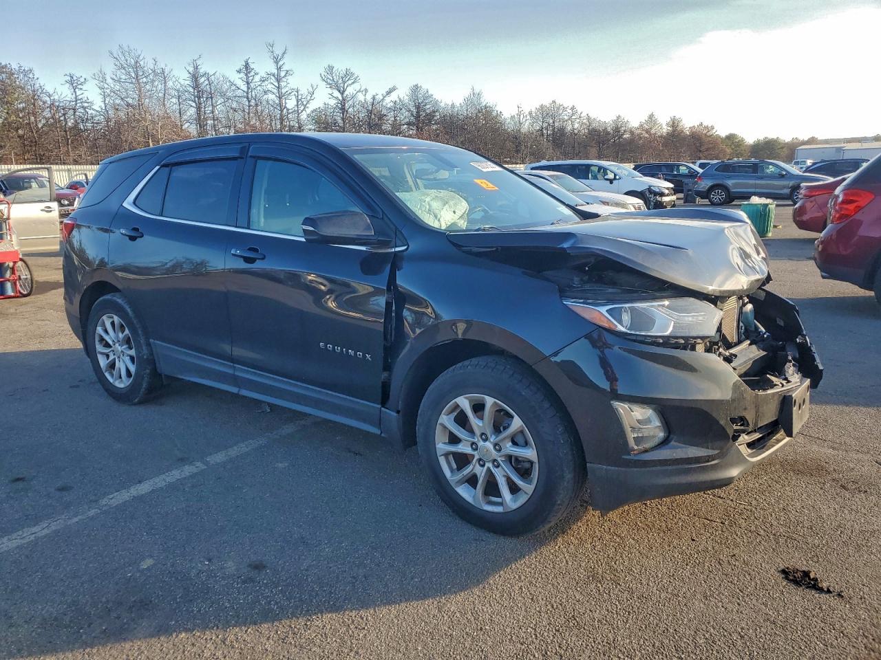 2019 CHEVROLET EQUINOX LT photo 4