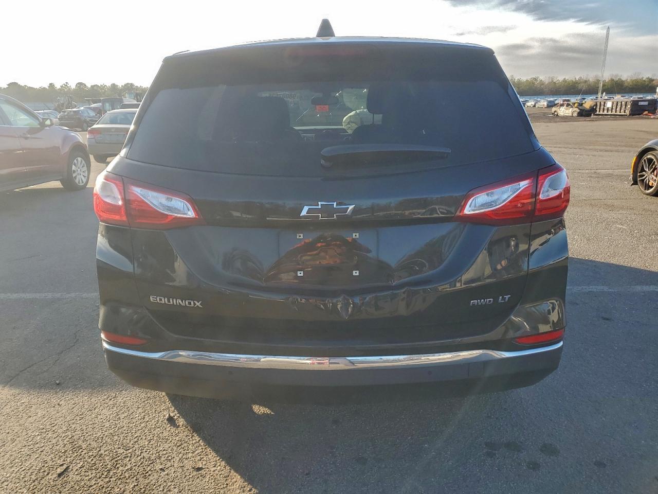2019 CHEVROLET EQUINOX LT photo 6