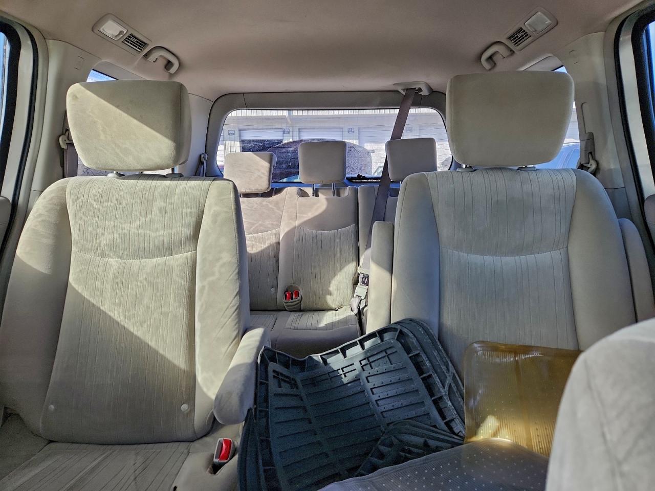 2016 NISSAN QUEST S photo 10
