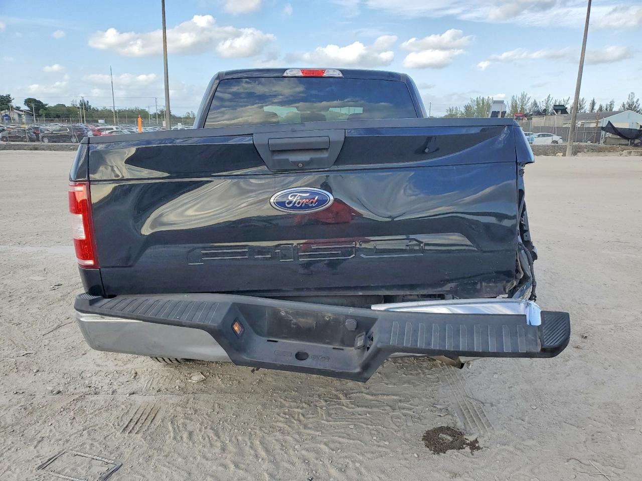 2018 FORD F150 SUPERCREW photo 6
