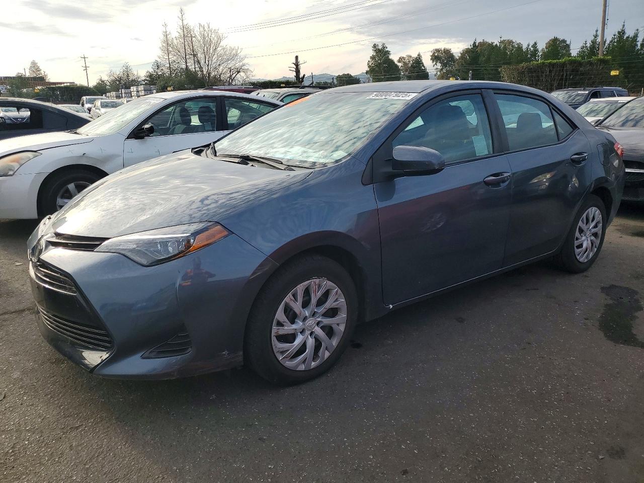 2018 TOYOTA COROLLA