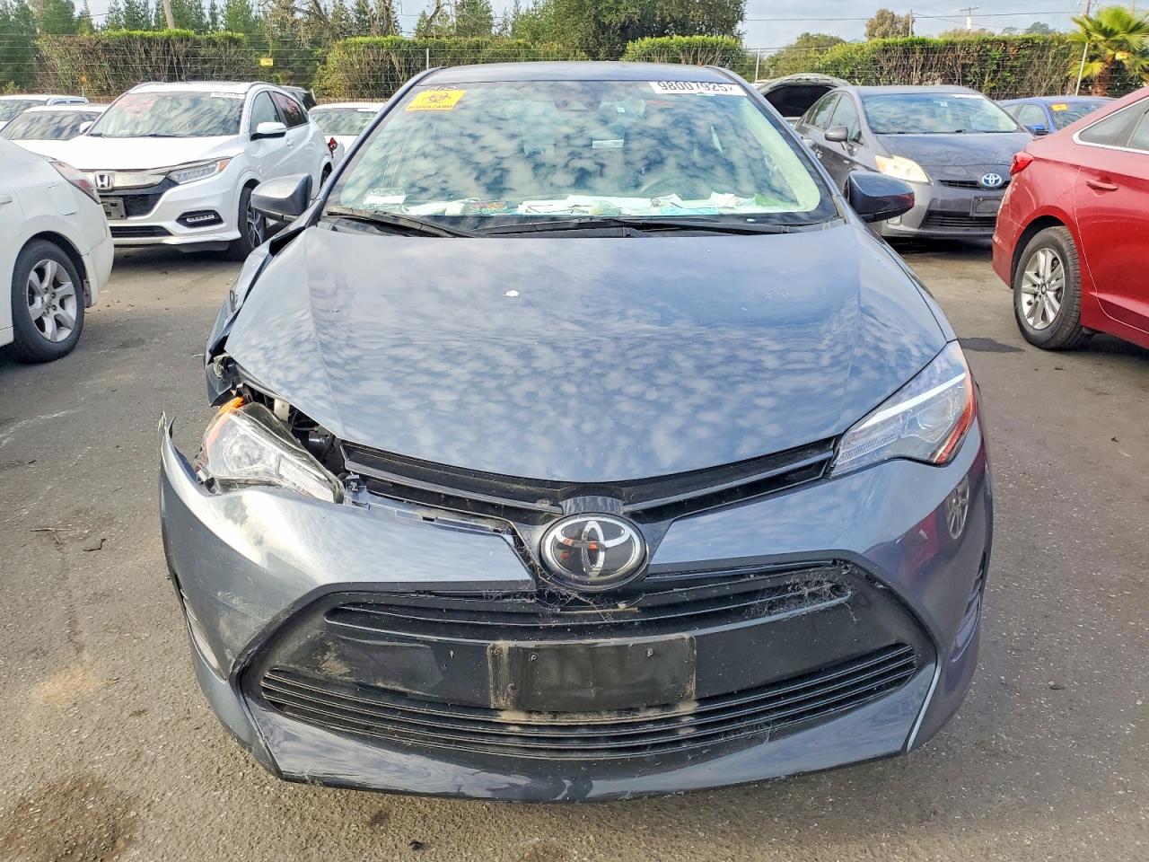 2018 TOYOTA COROLLA L photo 5