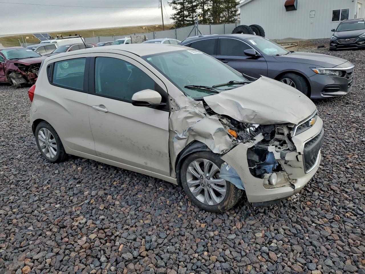 2017 CHEVROLET SPARK 1LT photo 4