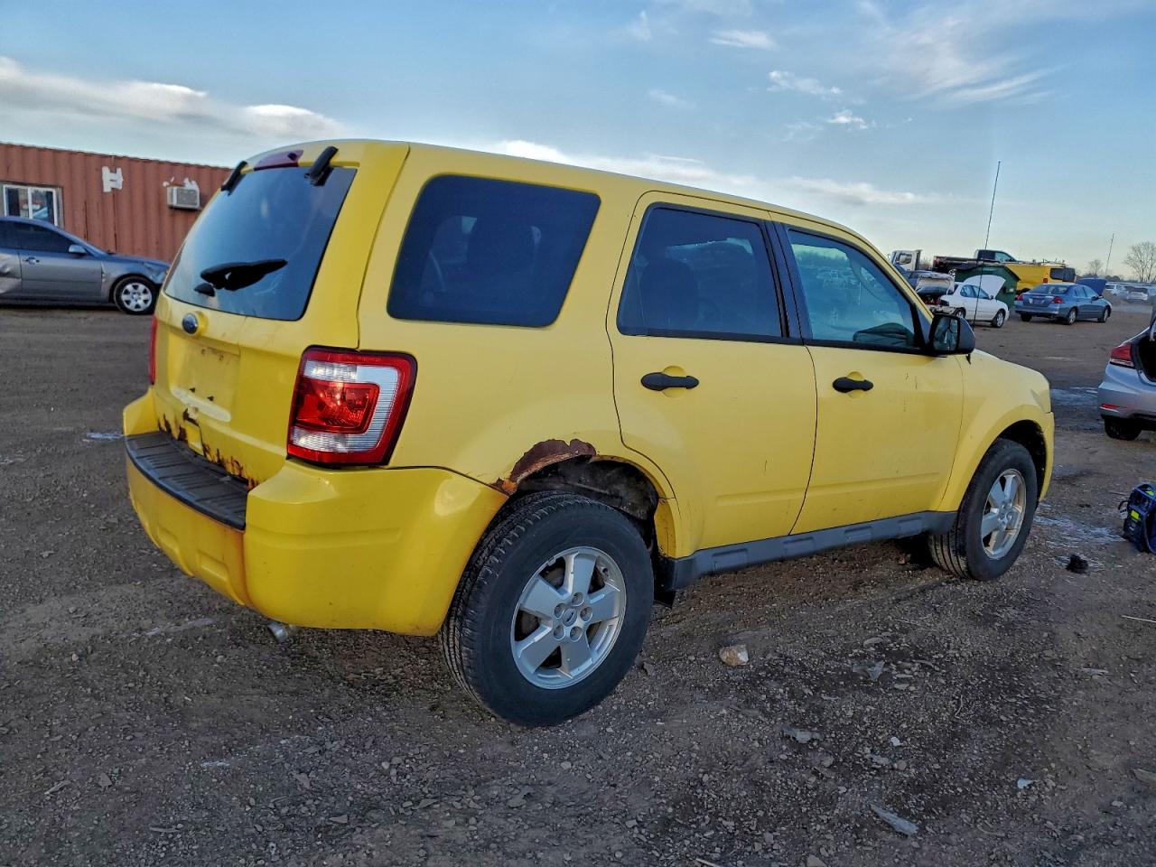 2011 FORD ESCAPE XLS photo 3