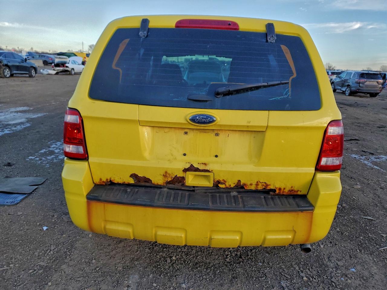 2011 FORD ESCAPE XLS photo 6