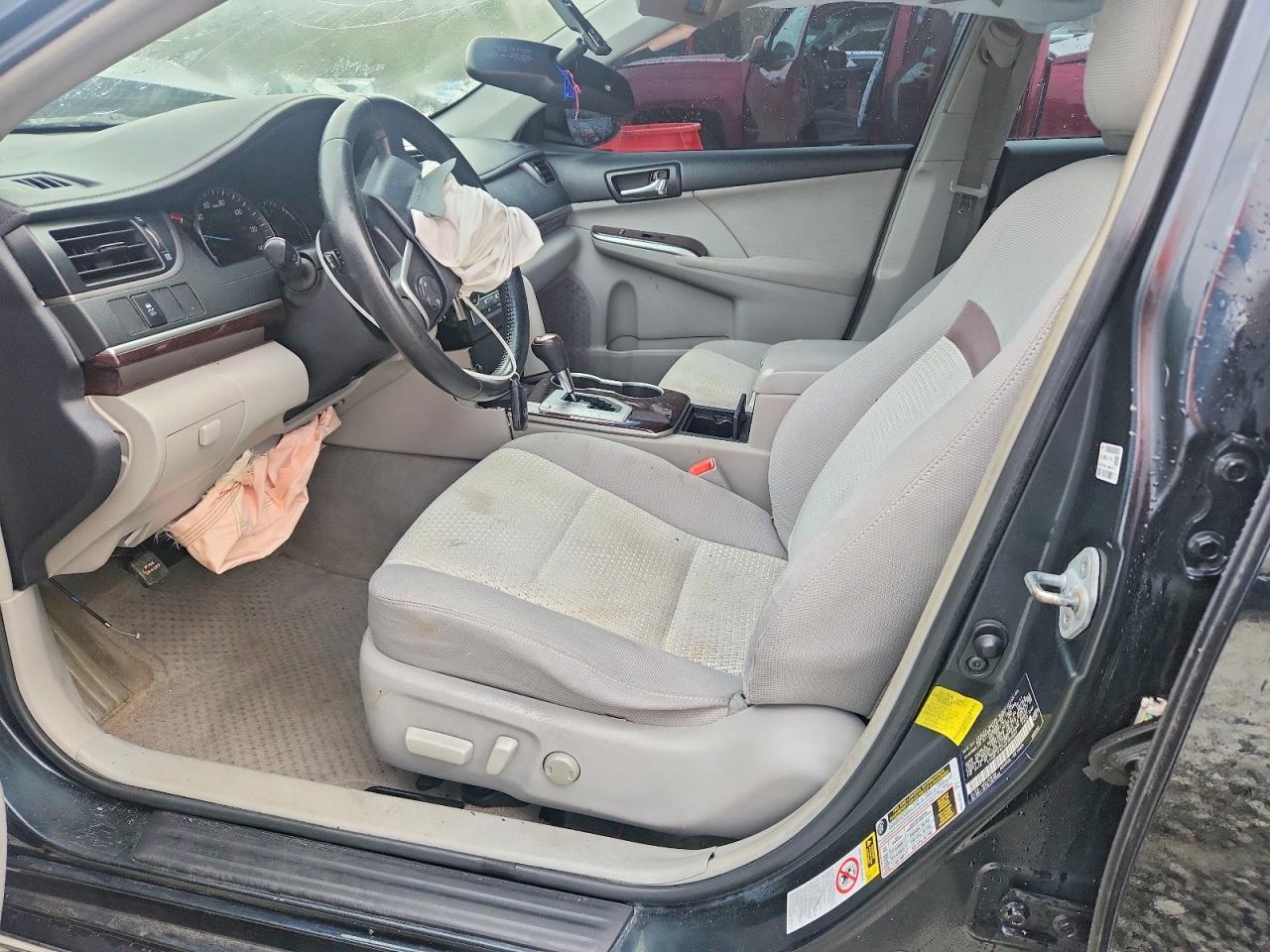 2012 TOYOTA CAMRY BASE photo 13