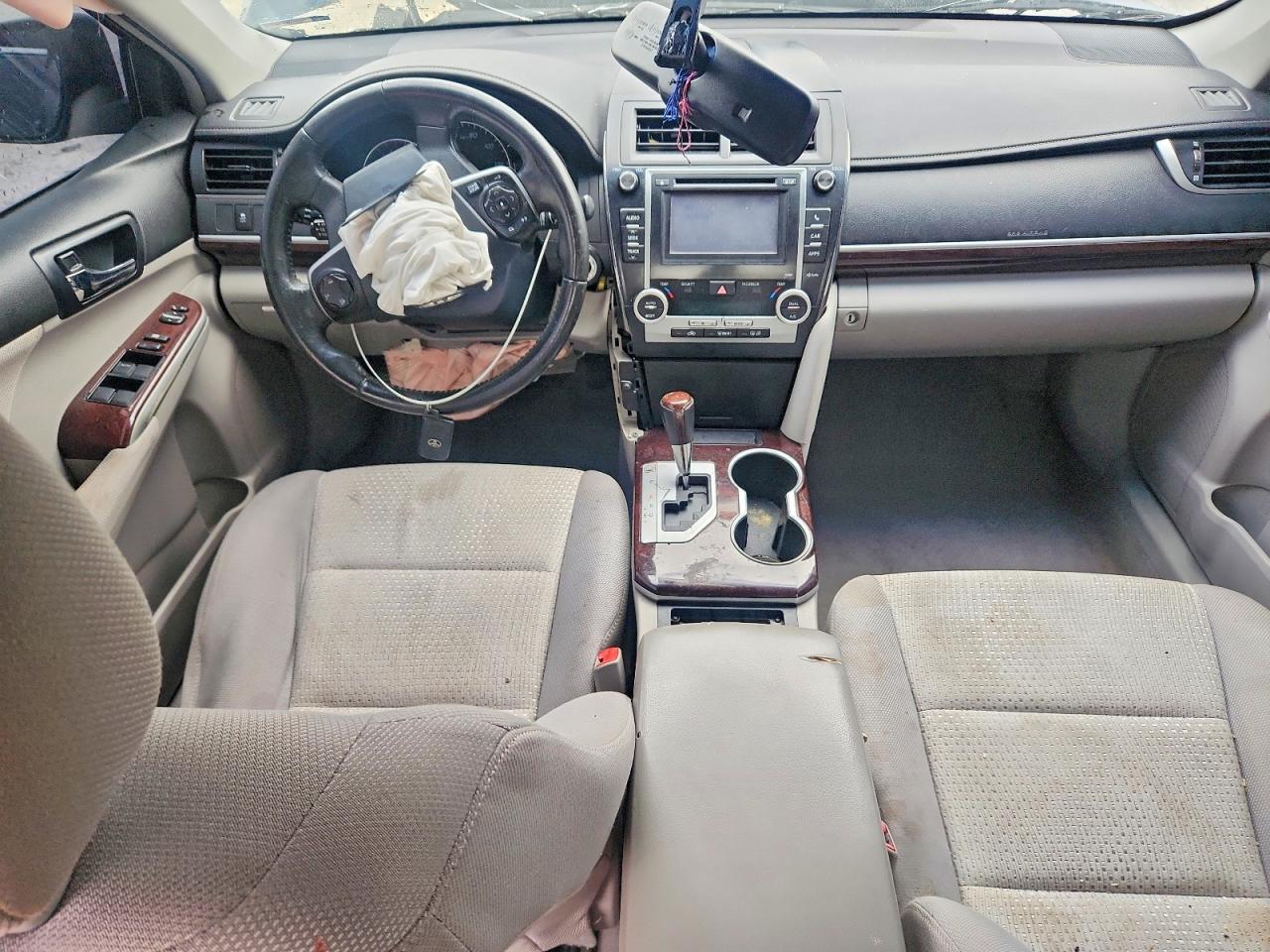 2012 TOYOTA CAMRY BASE photo 15