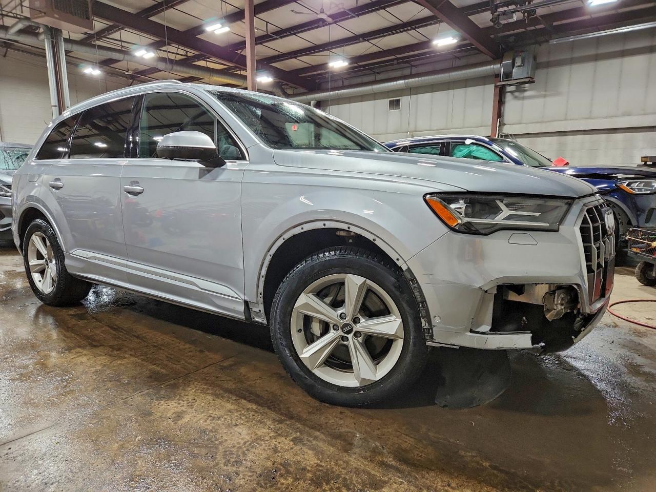 2021 AUDI Q7 PREMIUM photo 4