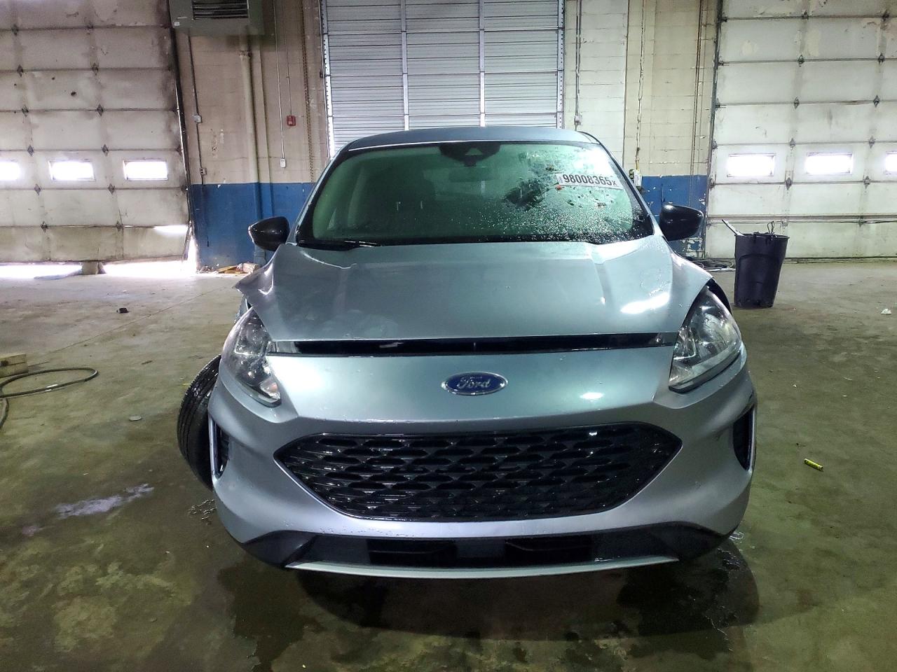2022 FORD ESCAPE SE photo 5