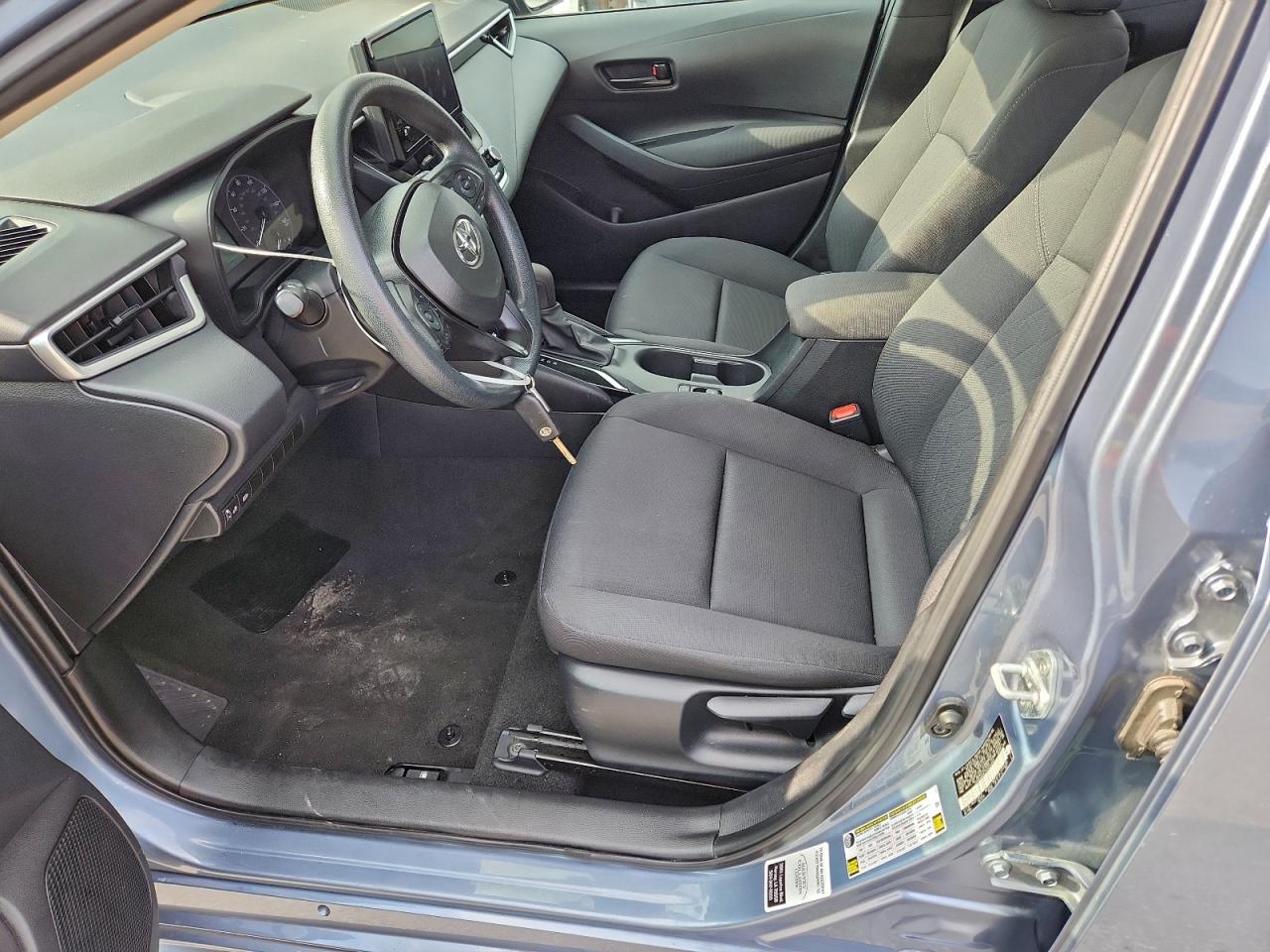 2023 TOYOTA COROLLA LE photo 7