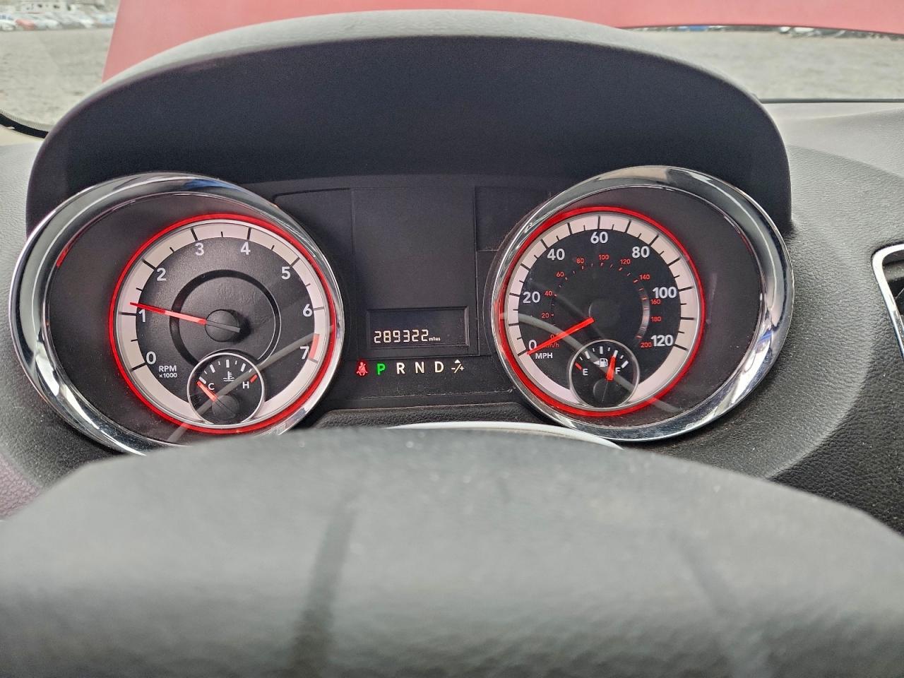 2015 DODGE GRAND CARAVAN SE photo 9