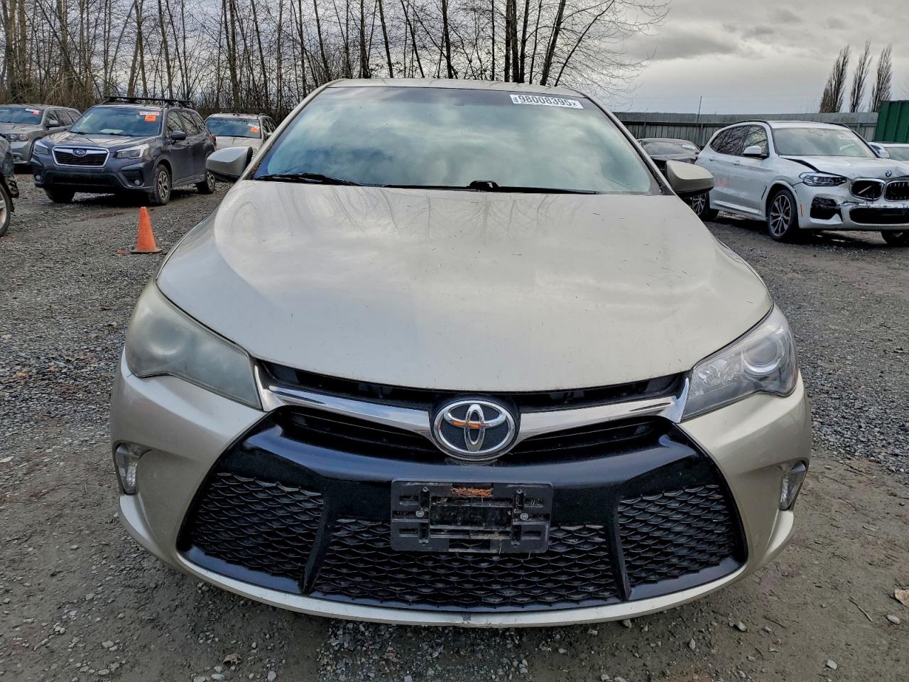 2015 TOYOTA CAMRY LE photo 5