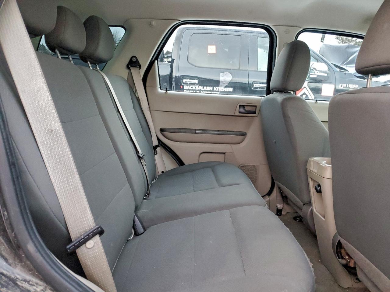 2010 FORD ESCAPE XLS photo 11