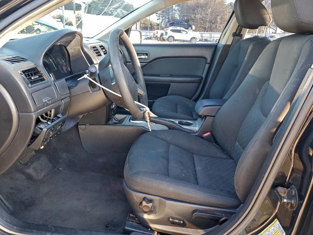 2010 FORD FUSION SE photo 13