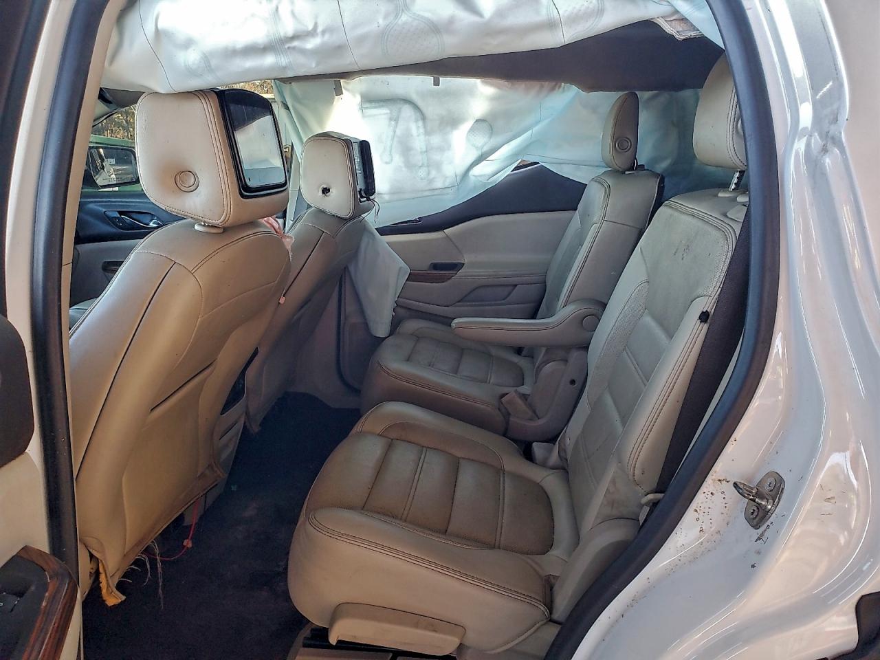 2019 GMC ACADIA DENALI photo 10
