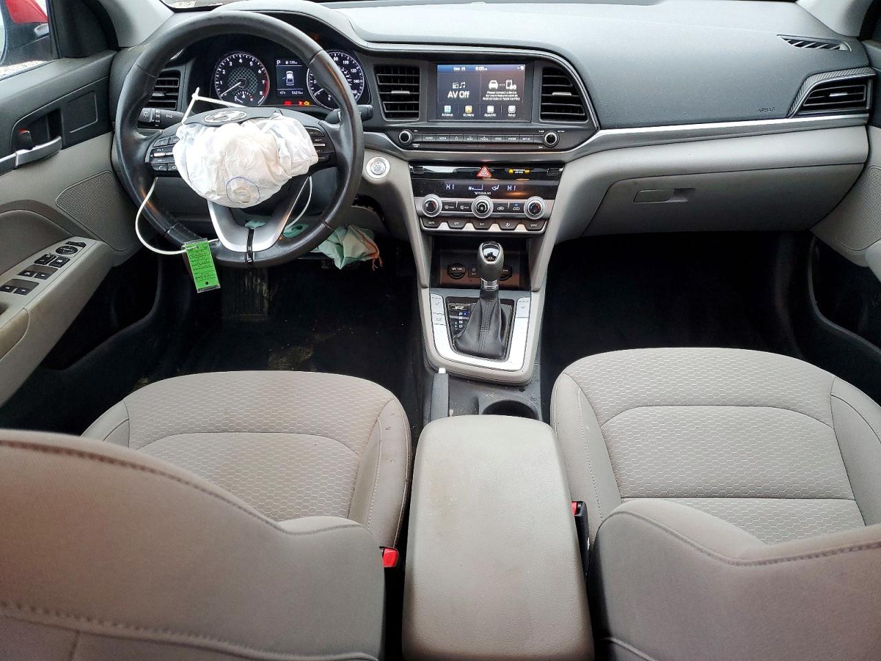 2020 HYUNDAI ELANTRA SEL photo 8