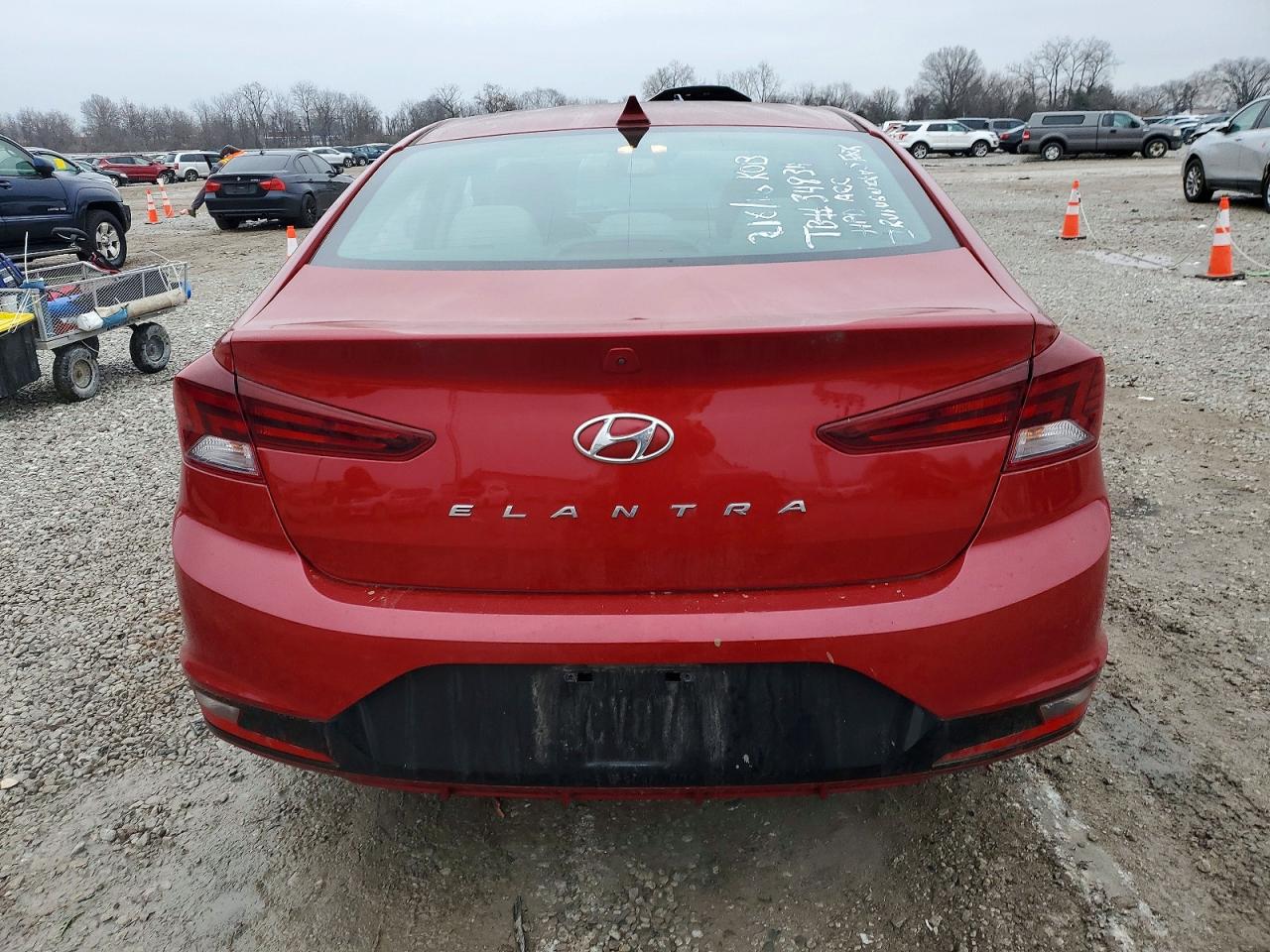 2020 HYUNDAI ELANTRA SEL photo 6