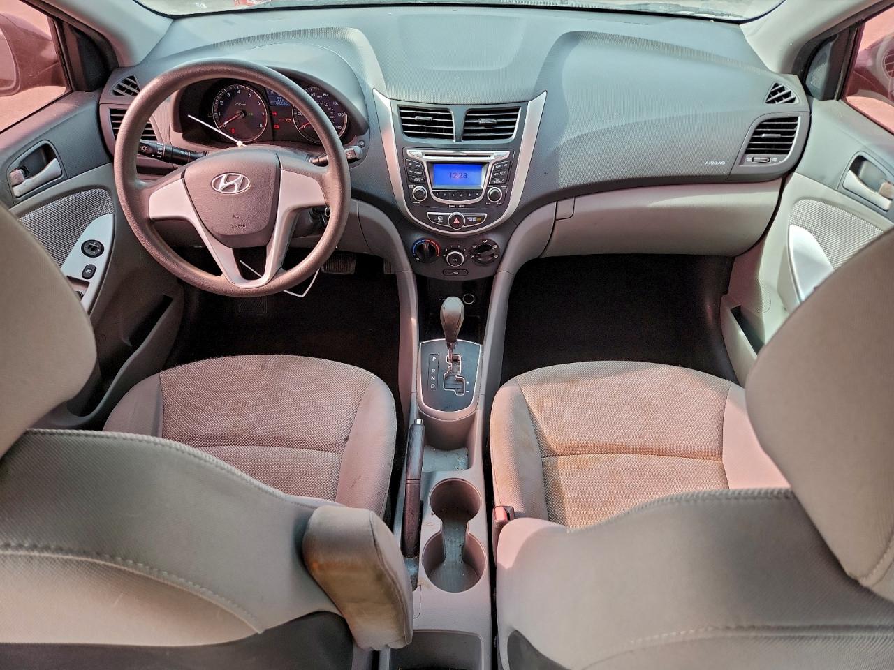 2012 HYUNDAI ACCENT GLS photo 8