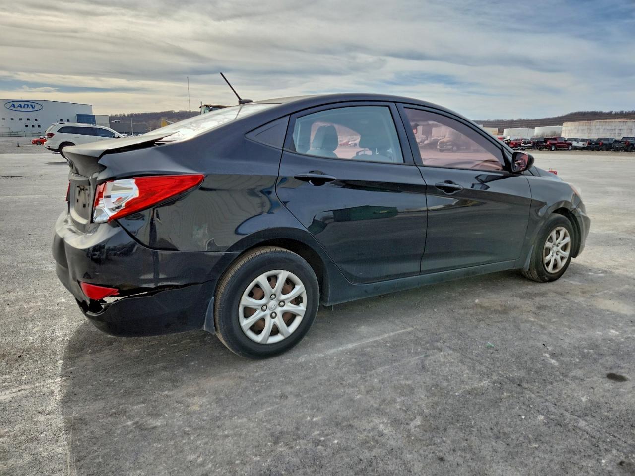 2012 HYUNDAI ACCENT GLS photo 3