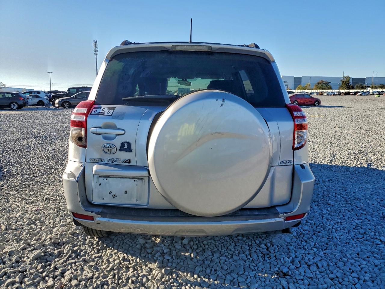 2010 TOYOTA RAV4 photo 6