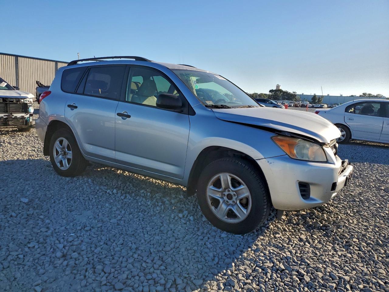 2010 TOYOTA RAV4 photo 4