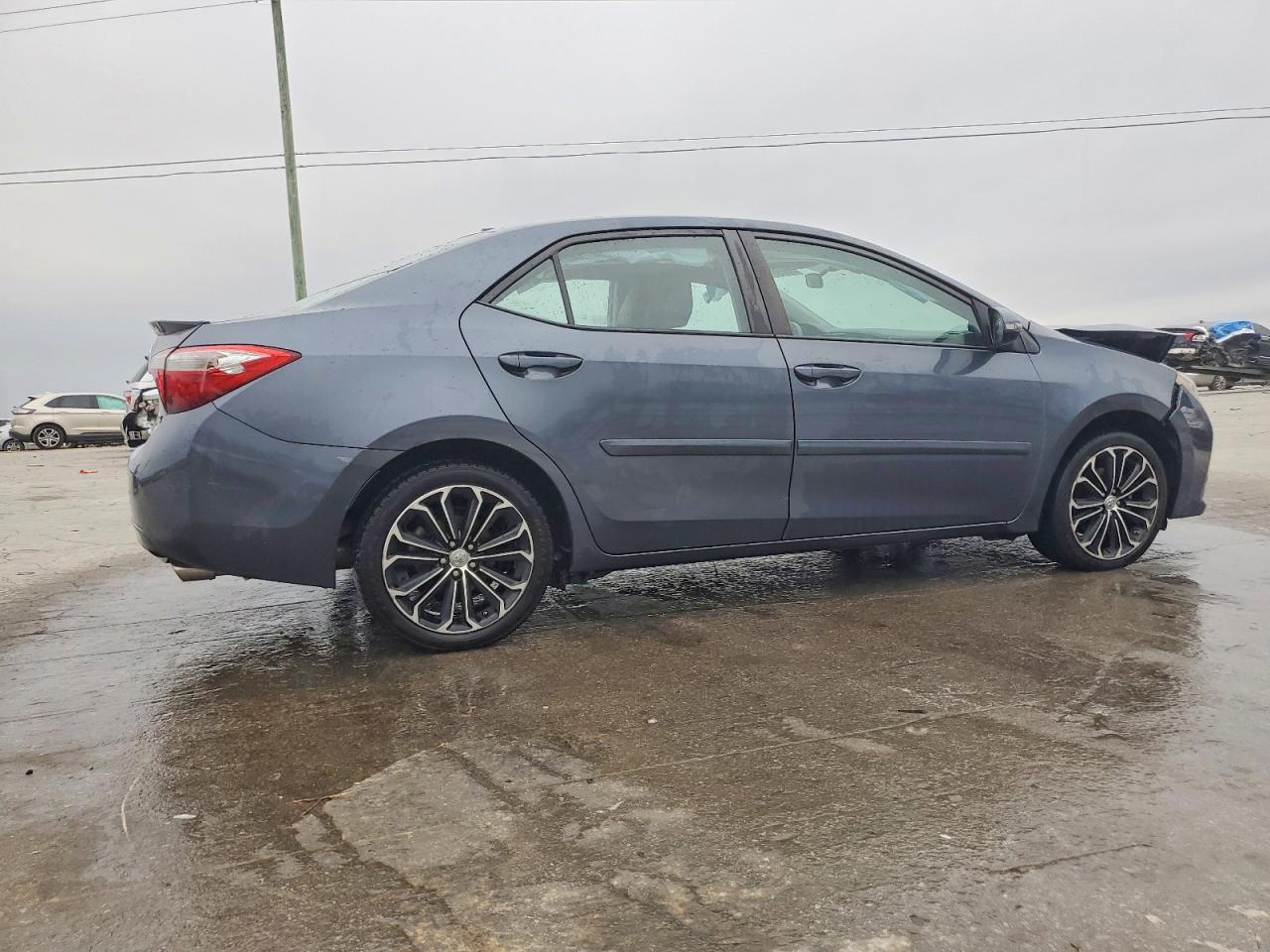 2016 TOYOTA COROLLA L photo 3