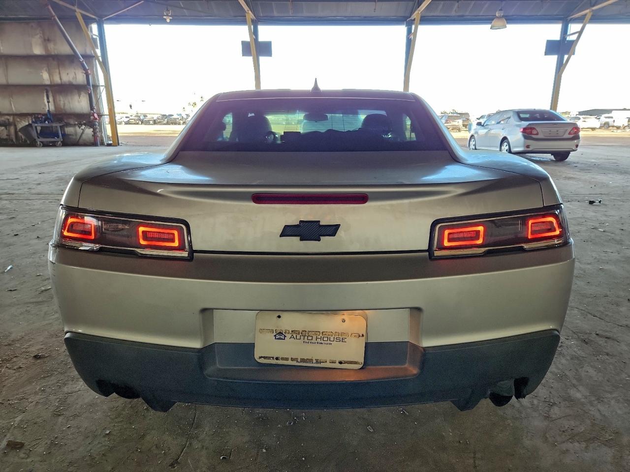 2015 CHEVROLET CAMARO LT photo 6