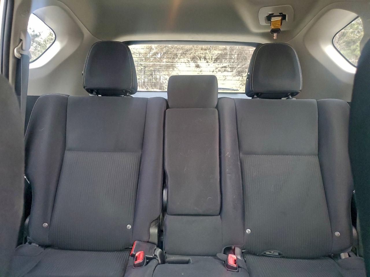 2013 TOYOTA RAV4 XLE photo 10