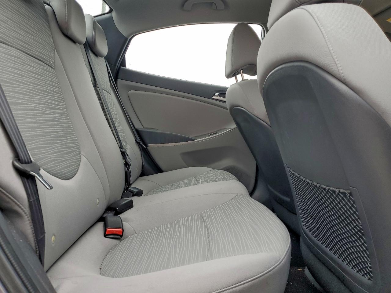2016 HYUNDAI ACCENT SE photo 10