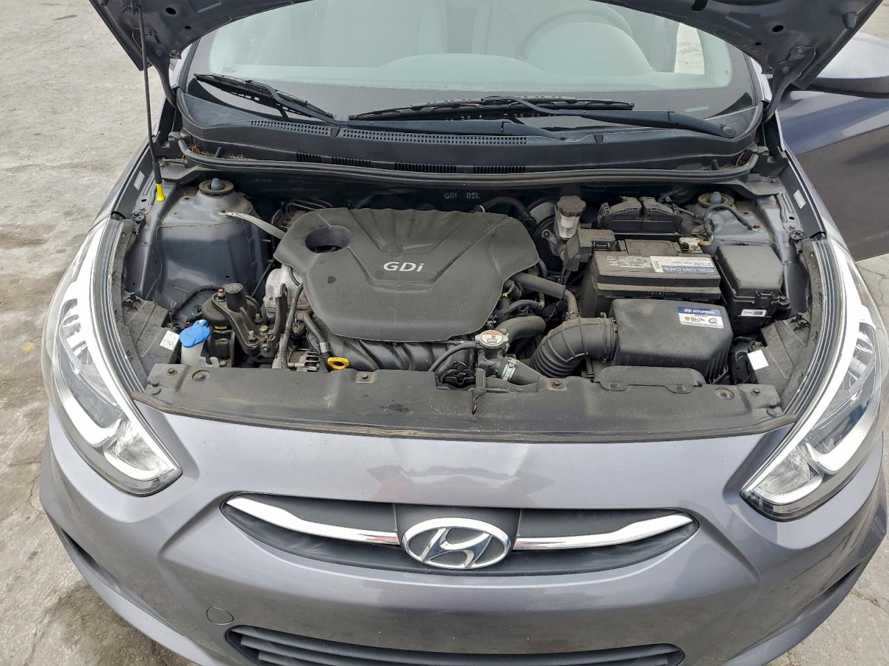 2016 HYUNDAI ACCENT SE photo 11