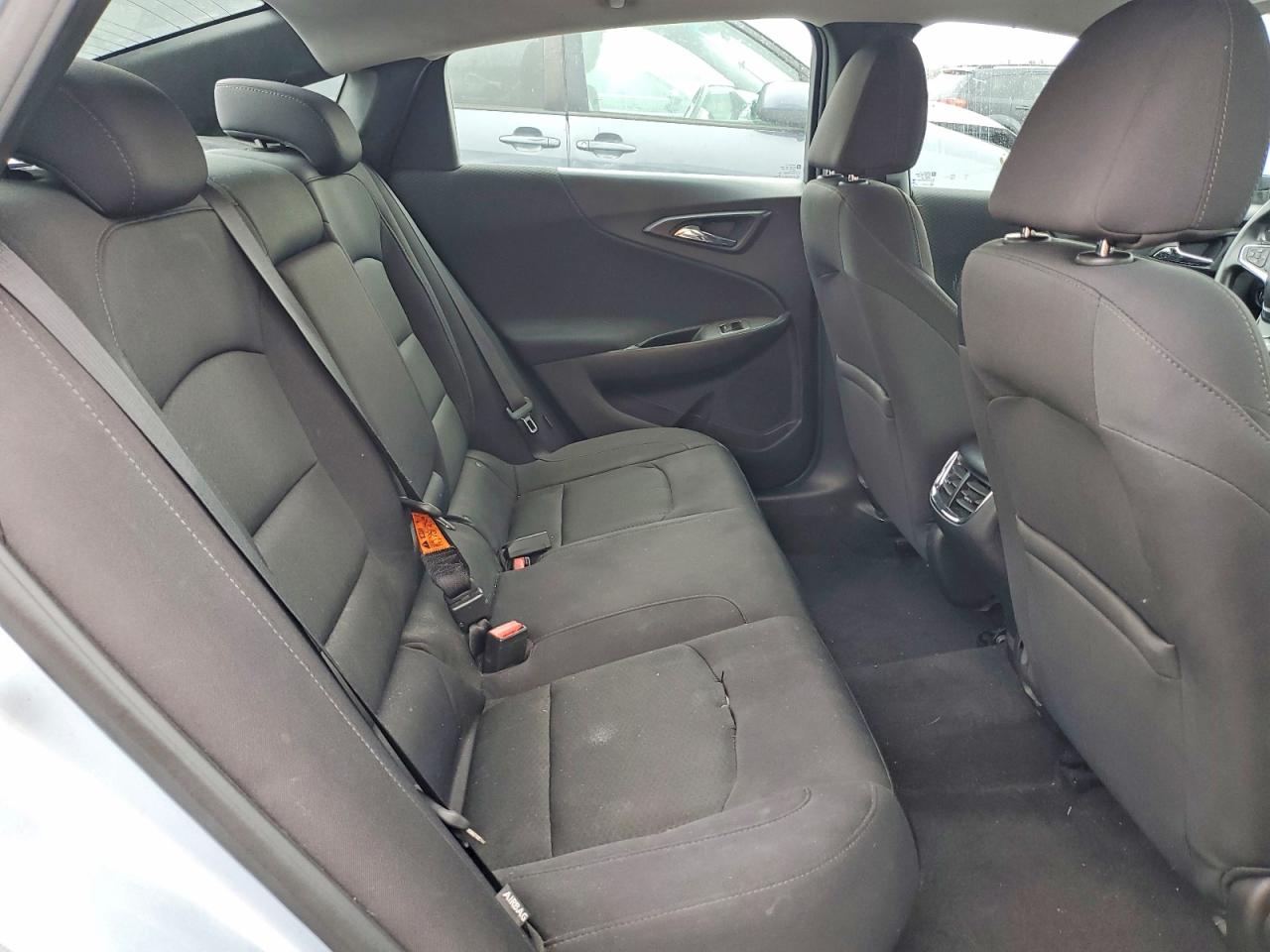 2017 CHEVROLET MALIBU LT photo 19