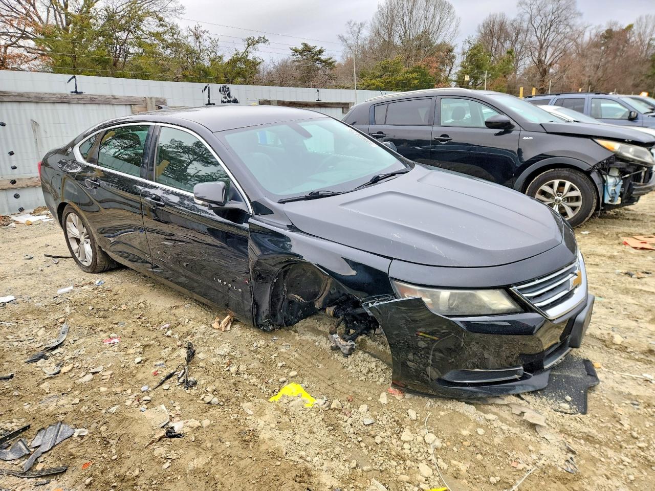 2015 CHEVROLET IMPALA LT photo 4