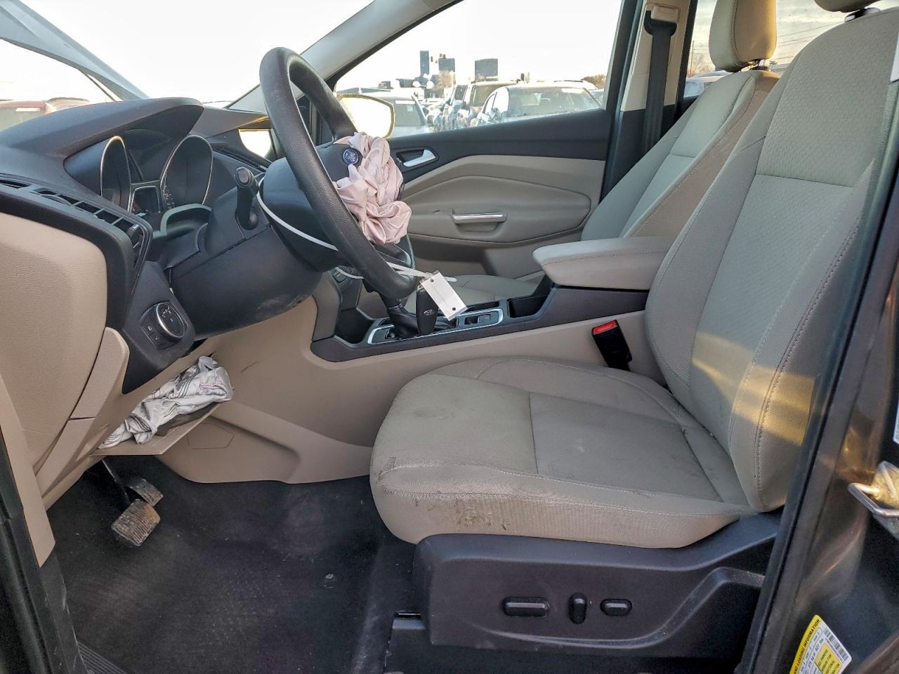 2019 FORD ESCAPE SE photo 7