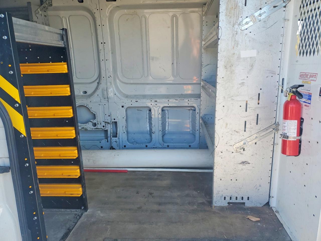2018 FORD TRANSIT T-350 HD photo 11