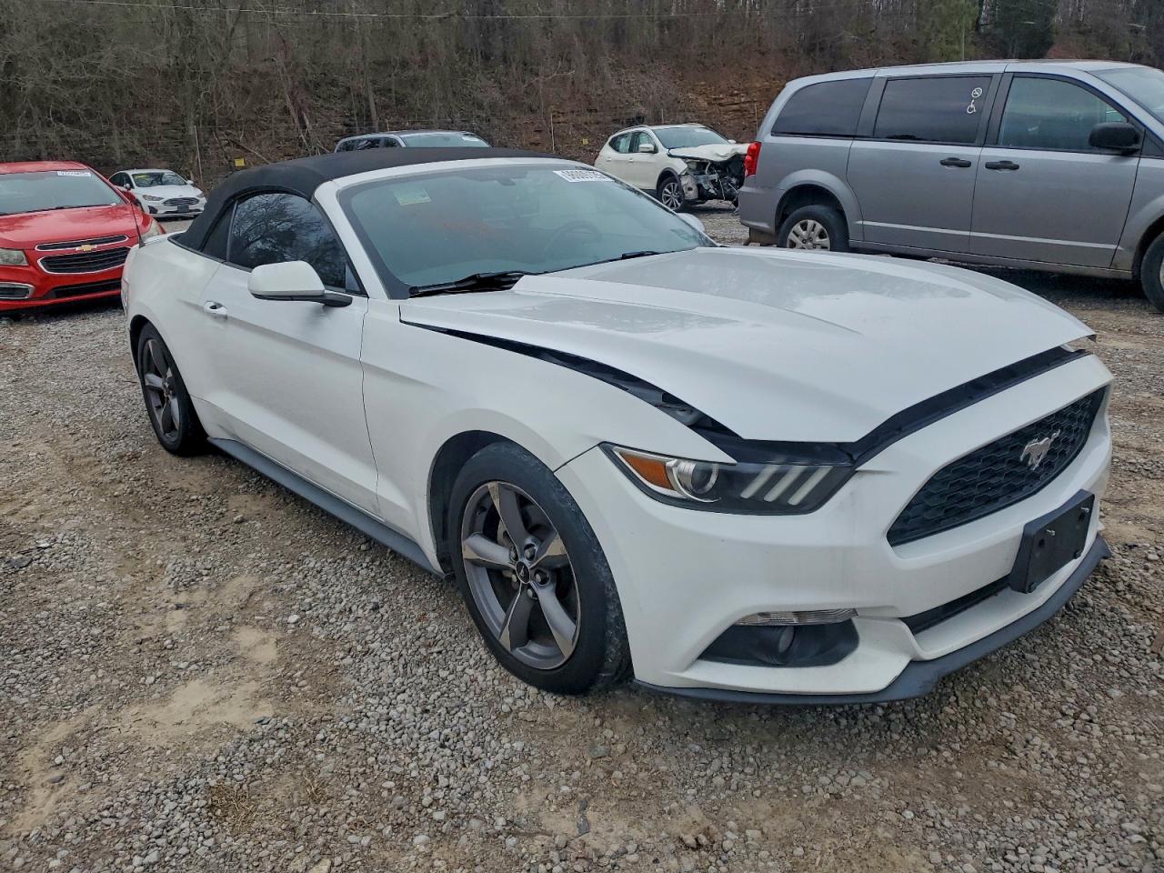 2015 FORD MUSTANG photo 4