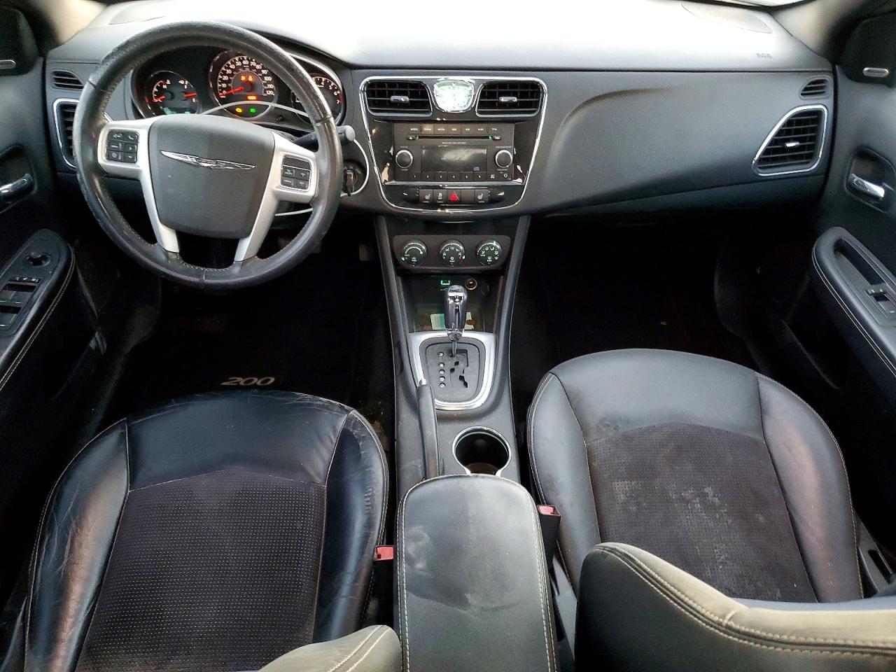 2013 CHRYSLER 200 LIMITED photo 8