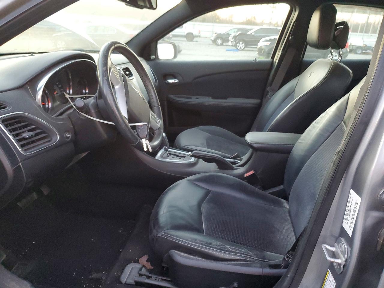 2013 CHRYSLER 200 LIMITED photo 7