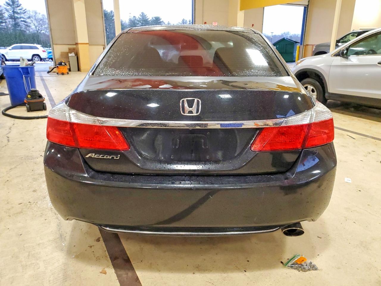 2013 HONDA ACCORD LX photo 6