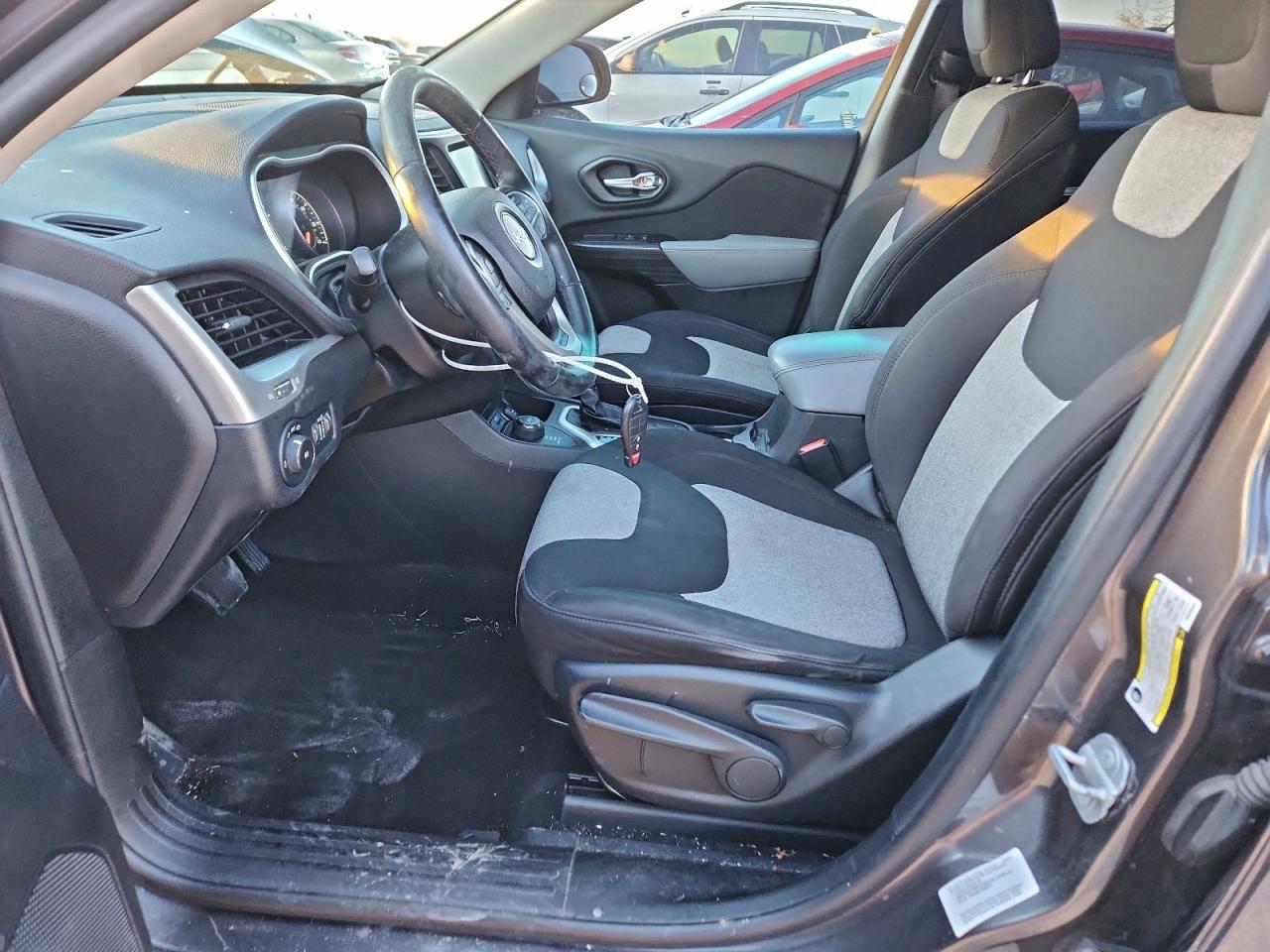 2014 JEEP CHEROKEE LATITUDE photo 7