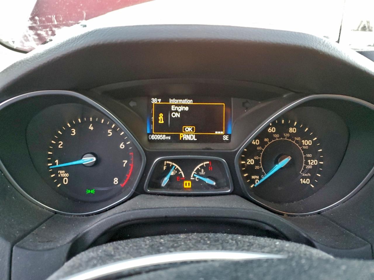 2015 FORD FOCUS SE photo 17